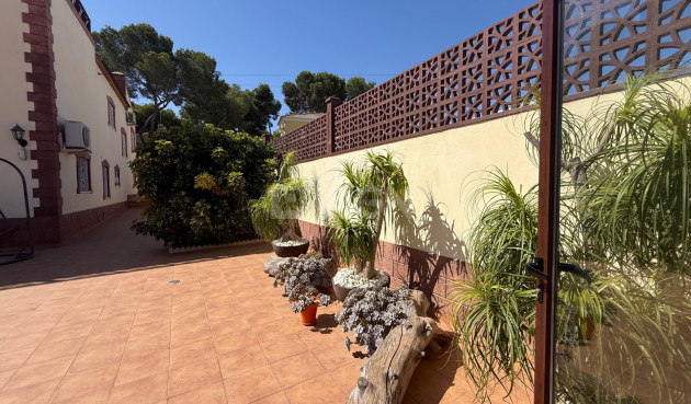 Odsprzedaż - Villa - Torrevieja - Costa Blanca