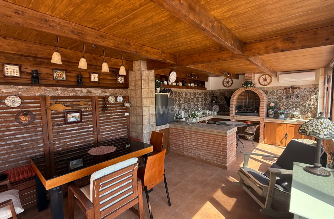 Odsprzedaż - Villa - Torrevieja - Costa Blanca