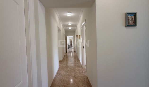 Odsprzedaż - Villa - Torrevieja - Costa Blanca