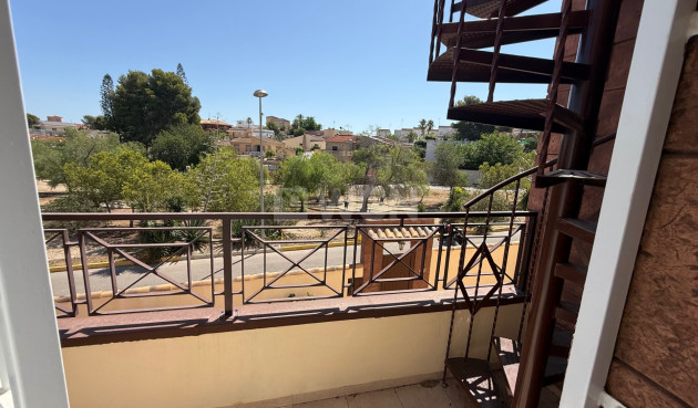 Odsprzedaż - Villa - Torrevieja - Costa Blanca