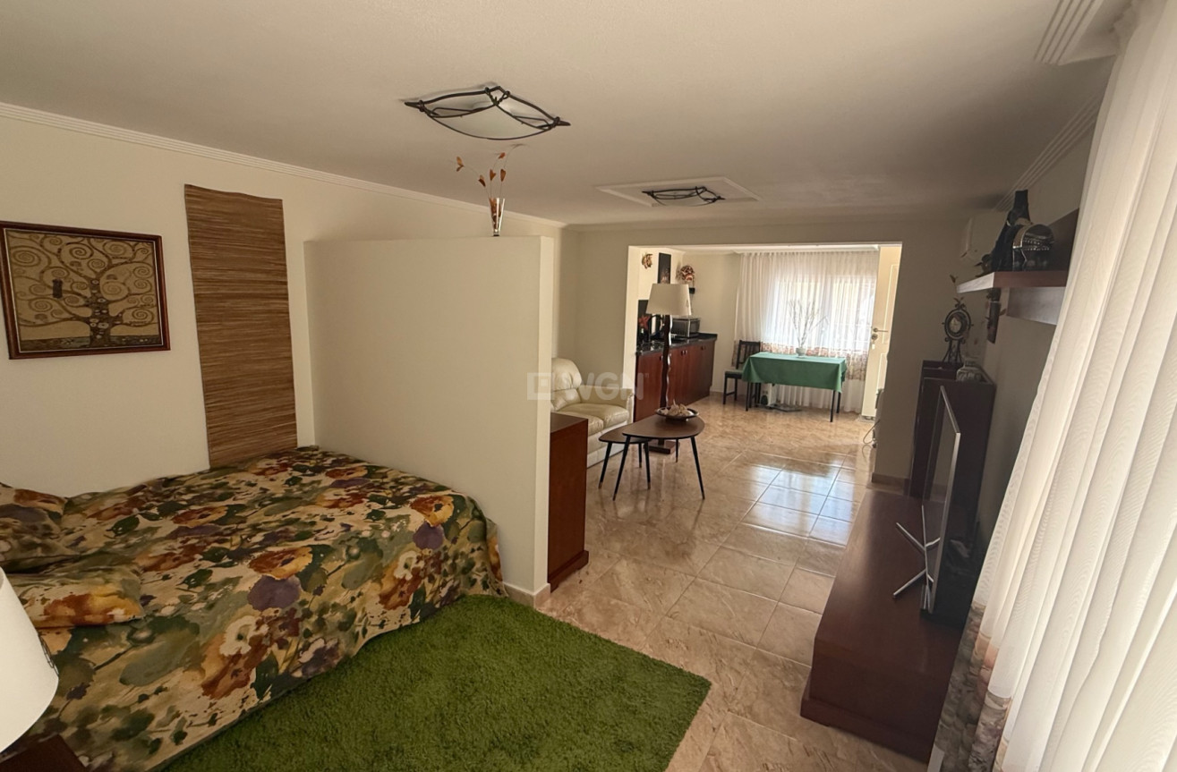 Odsprzedaż - Villa - Torrevieja - Costa Blanca
