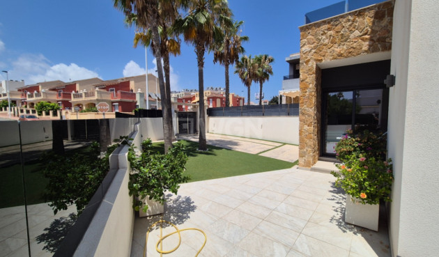 Odsprzedaż - Villa - Torrevieja - Costa Blanca