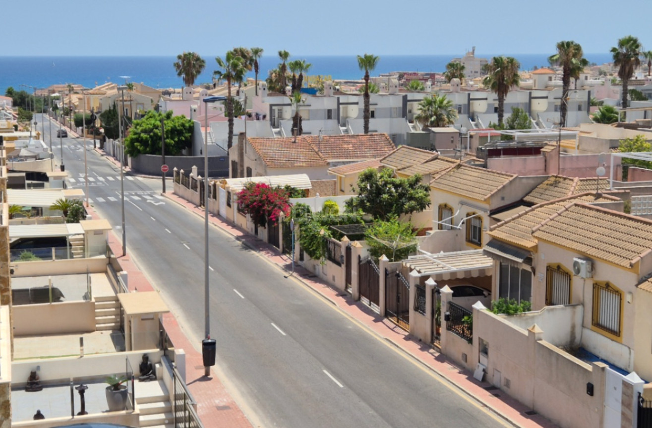 Odsprzedaż - Villa - Torrevieja - Costa Blanca