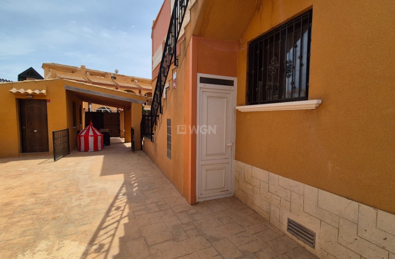 Odsprzedaż - Villa - Torrevieja - Costa Blanca