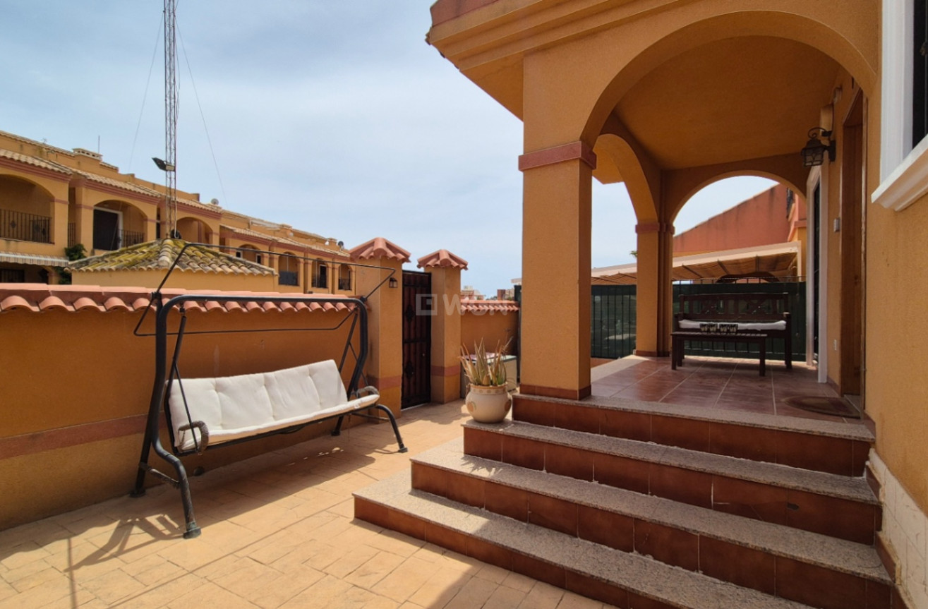 Odsprzedaż - Villa - Torrevieja - Costa Blanca