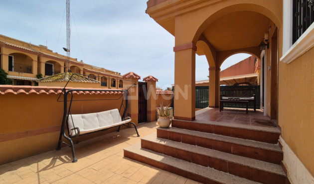 Odsprzedaż - Villa - Torrevieja - Costa Blanca