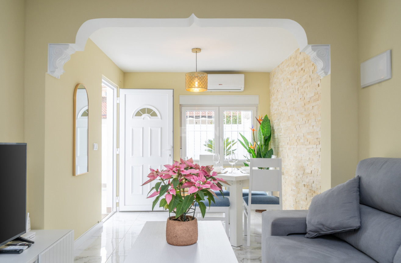 Odsprzedaż - Bungalow - Torrevieja - Torreta