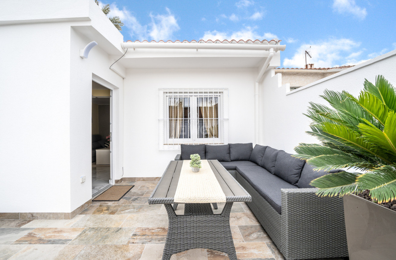 Odsprzedaż - Bungalow - Torrevieja - Torreta