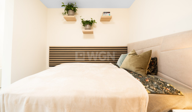 Odsprzedaż - Bungalow - Torrevieja - Torreta