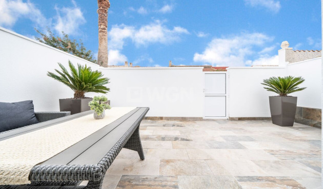 Odsprzedaż - Bungalow - Torrevieja - Torreta