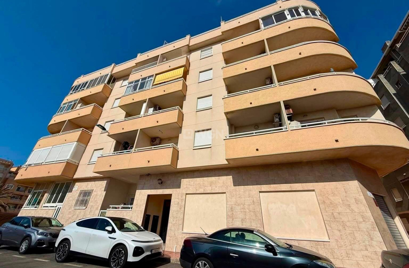 Reventa - Apartamento / piso - Torrevieja - Playa del Cura