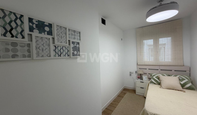 Wiederverkauf - Wohnung - Torrevieja - Punta Prima