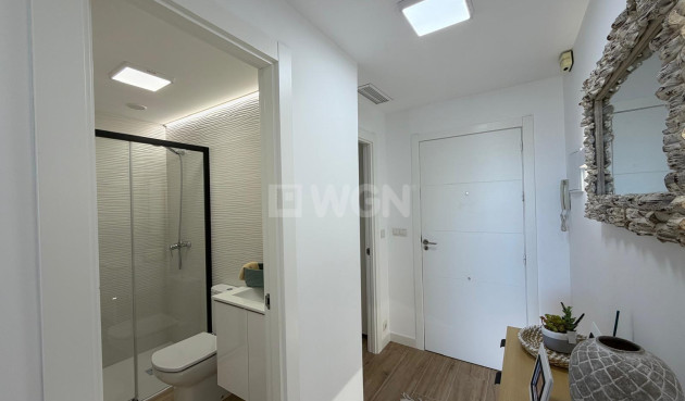 Wiederverkauf - Wohnung - Torrevieja - Punta Prima