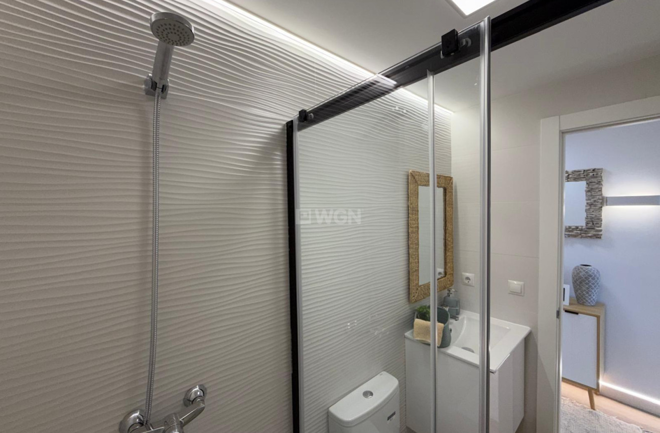 Wiederverkauf - Wohnung - Torrevieja - Punta Prima
