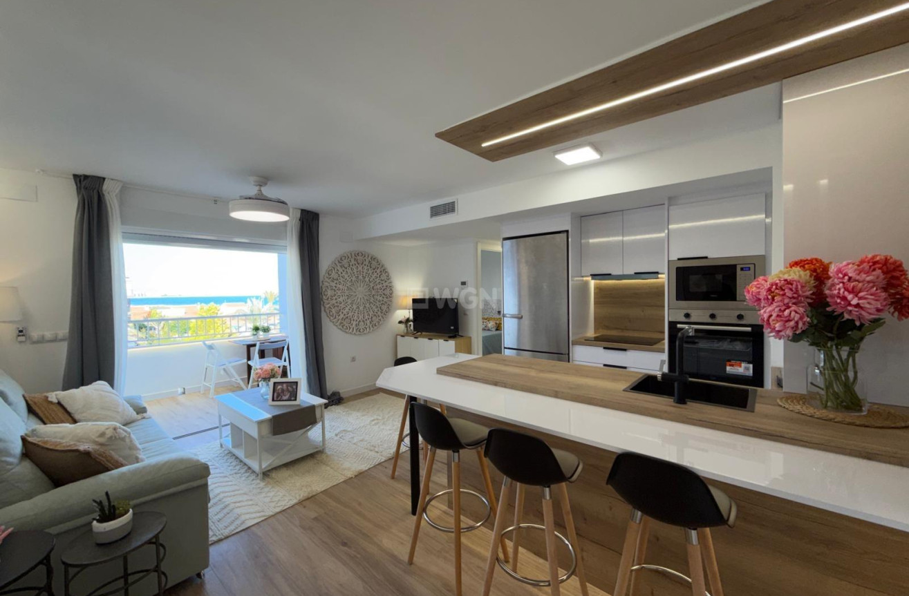 Wiederverkauf - Wohnung - Torrevieja - Punta Prima