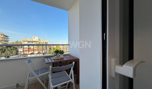 Wiederverkauf - Wohnung - Torrevieja - Punta Prima
