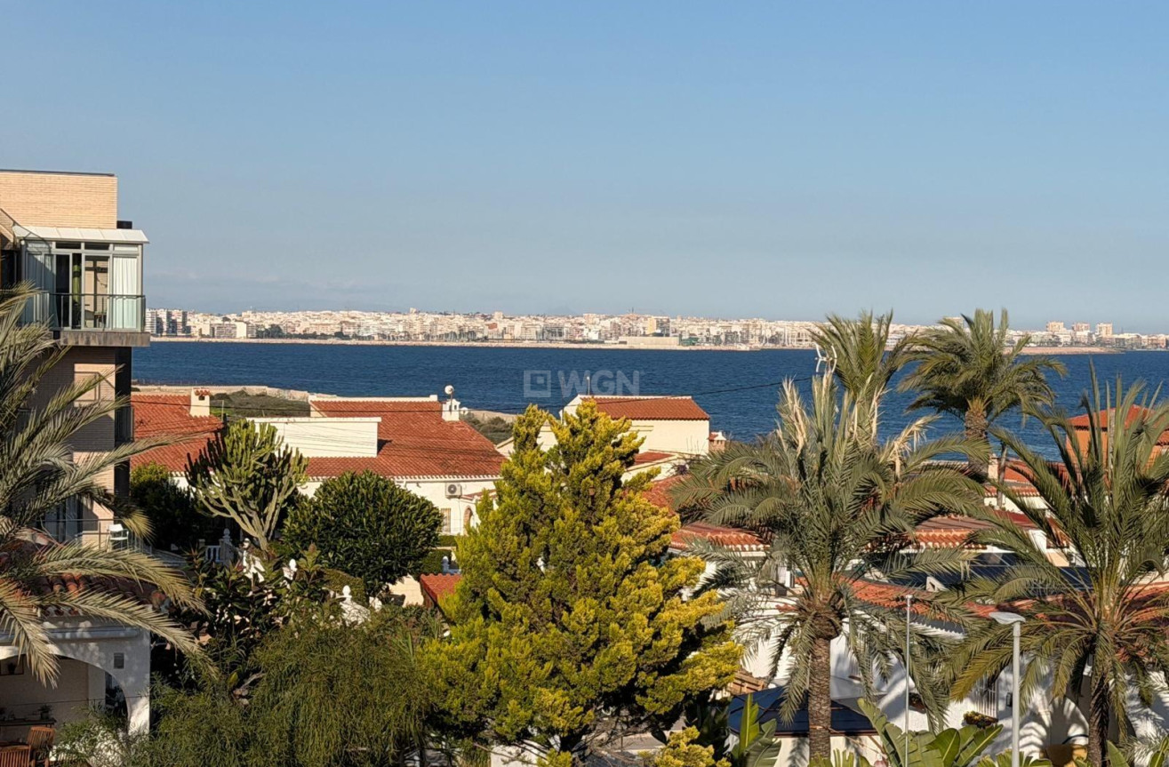 Wiederverkauf - Wohnung - Torrevieja - Punta Prima
