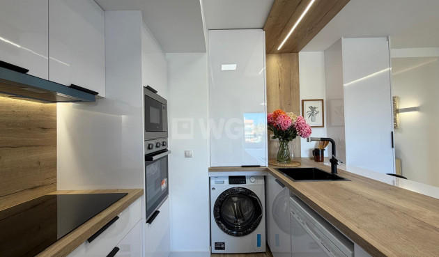 Wiederverkauf - Wohnung - Torrevieja - Punta Prima