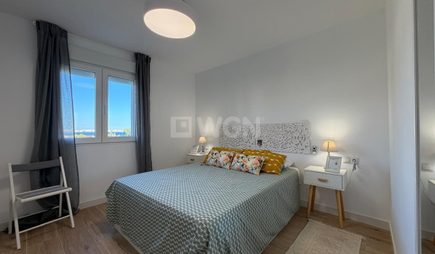 Wiederverkauf - Wohnung - Torrevieja - Punta Prima