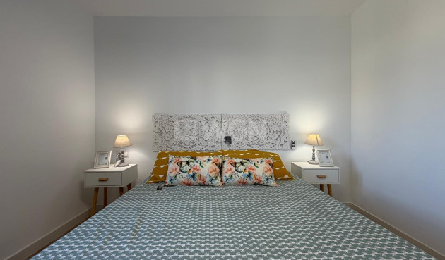 Wiederverkauf - Wohnung - Torrevieja - Punta Prima