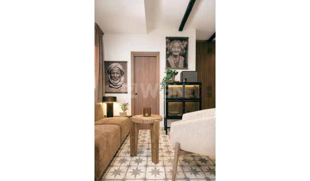 Resale - Apartment / flat - Torrevieja - Las Piscinas Naturales