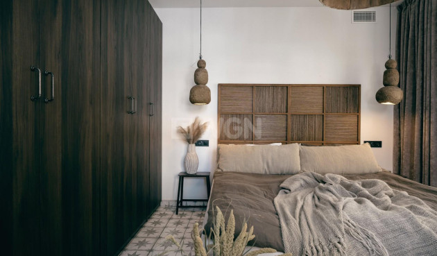 Resale - Apartment / flat - Torrevieja - Las Piscinas Naturales