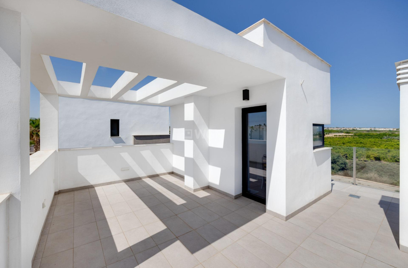 Odsprzedaż - Villa - Guardamar del Segura - El Raso