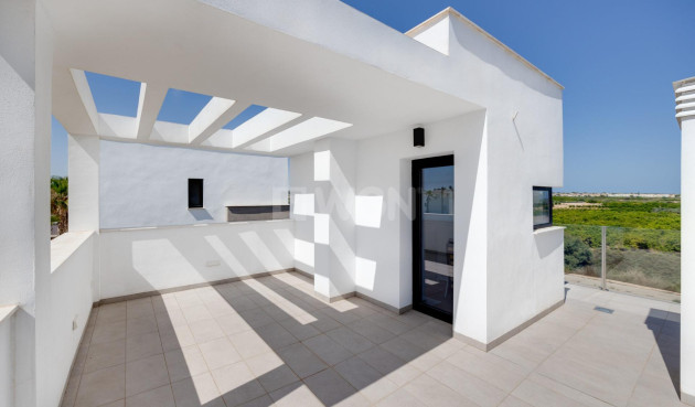 Odsprzedaż - Villa - Guardamar del Segura - El Raso