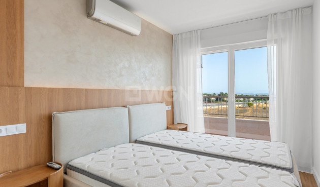 Odsprzedaż - Mieszkanie w bloku - Orihuela Costa - Costa Blanca
