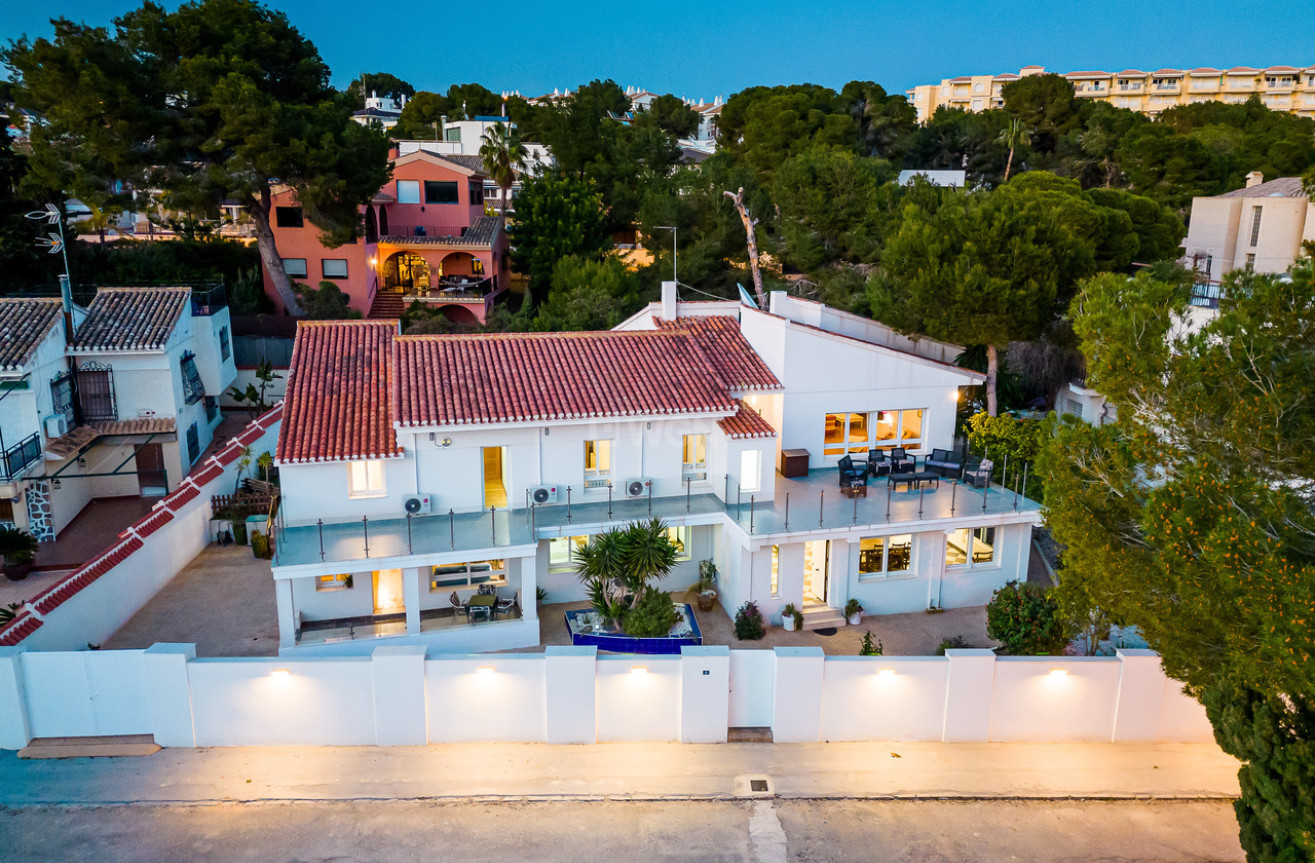 Odsprzedaż - Villa - Dehesa de Campoamor - Costa Blanca