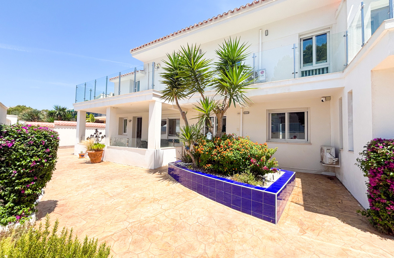 Odsprzedaż - Villa - Dehesa de Campoamor - Costa Blanca