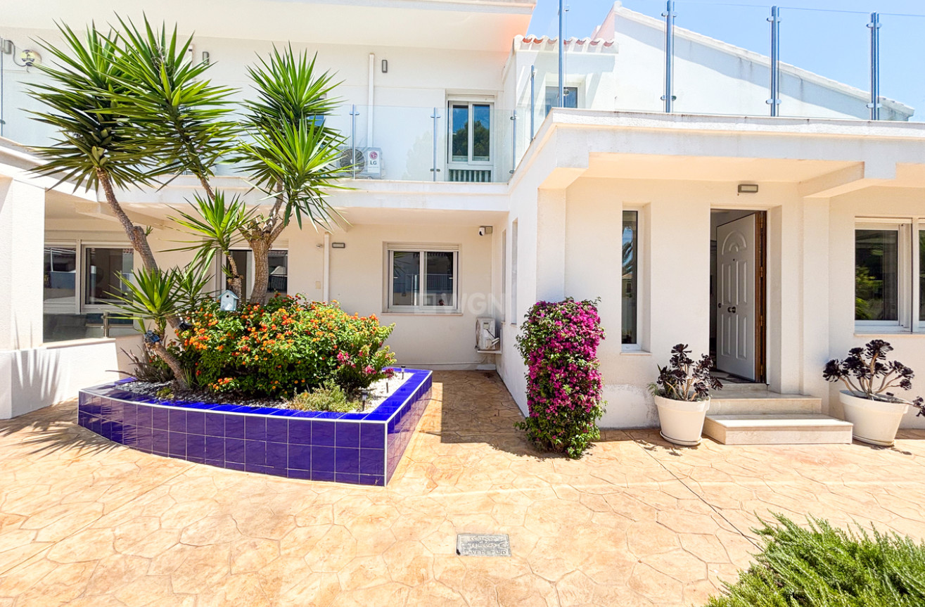 Odsprzedaż - Villa - Dehesa de Campoamor - Costa Blanca