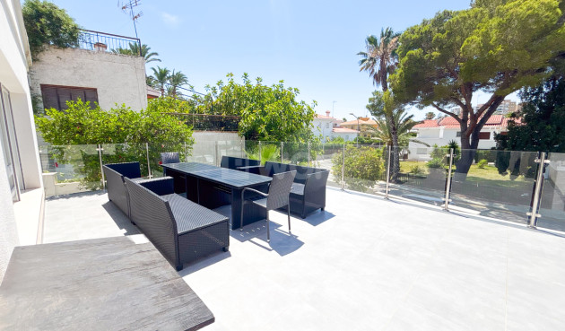 Odsprzedaż - Villa - Dehesa de Campoamor - Costa Blanca
