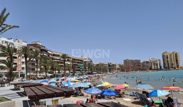 Resale - Apartment / flat - Torrevieja - Estacion De Autobuses