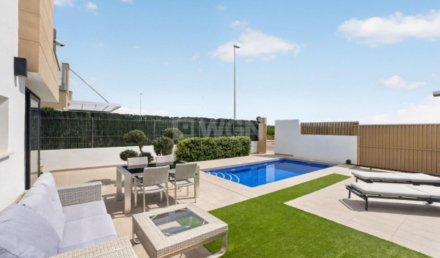 Reventa - Villa - Guardamar del Segura - El Raso