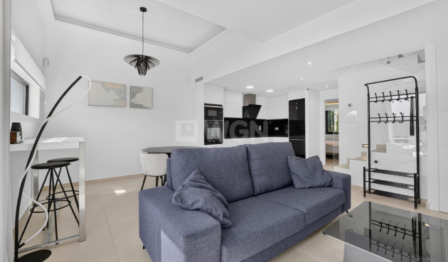 Reventa - Villa - Guardamar del Segura - El Raso