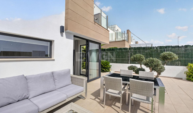 Reventa - Villa - Guardamar del Segura - El Raso