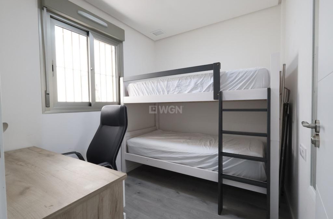 Resale - Apartment / flat - Orihuela Costa - Costa Blanca