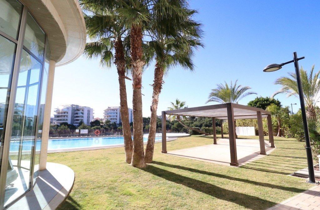 Resale - Apartment / flat - Orihuela Costa - Costa Blanca