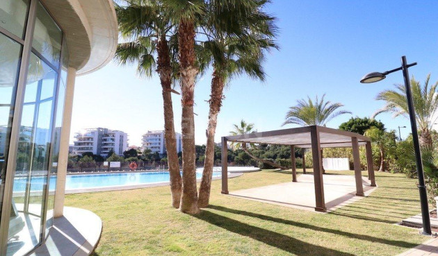 Resale - Apartment / flat - Orihuela Costa - Costa Blanca
