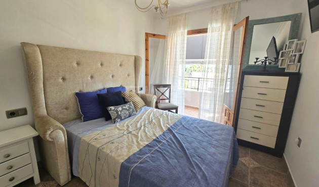 Odsprzedaż - Kamienica - Torrevieja - Los Balcones