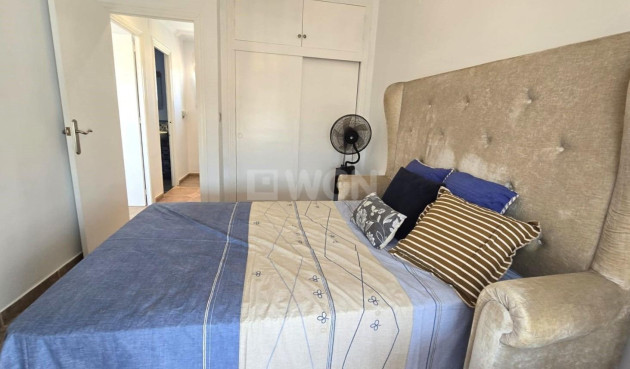 Odsprzedaż - Kamienica - Torrevieja - Los Balcones