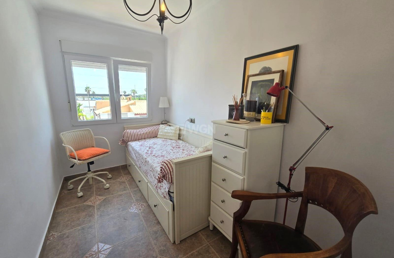 Odsprzedaż - Kamienica - Torrevieja - Los Balcones