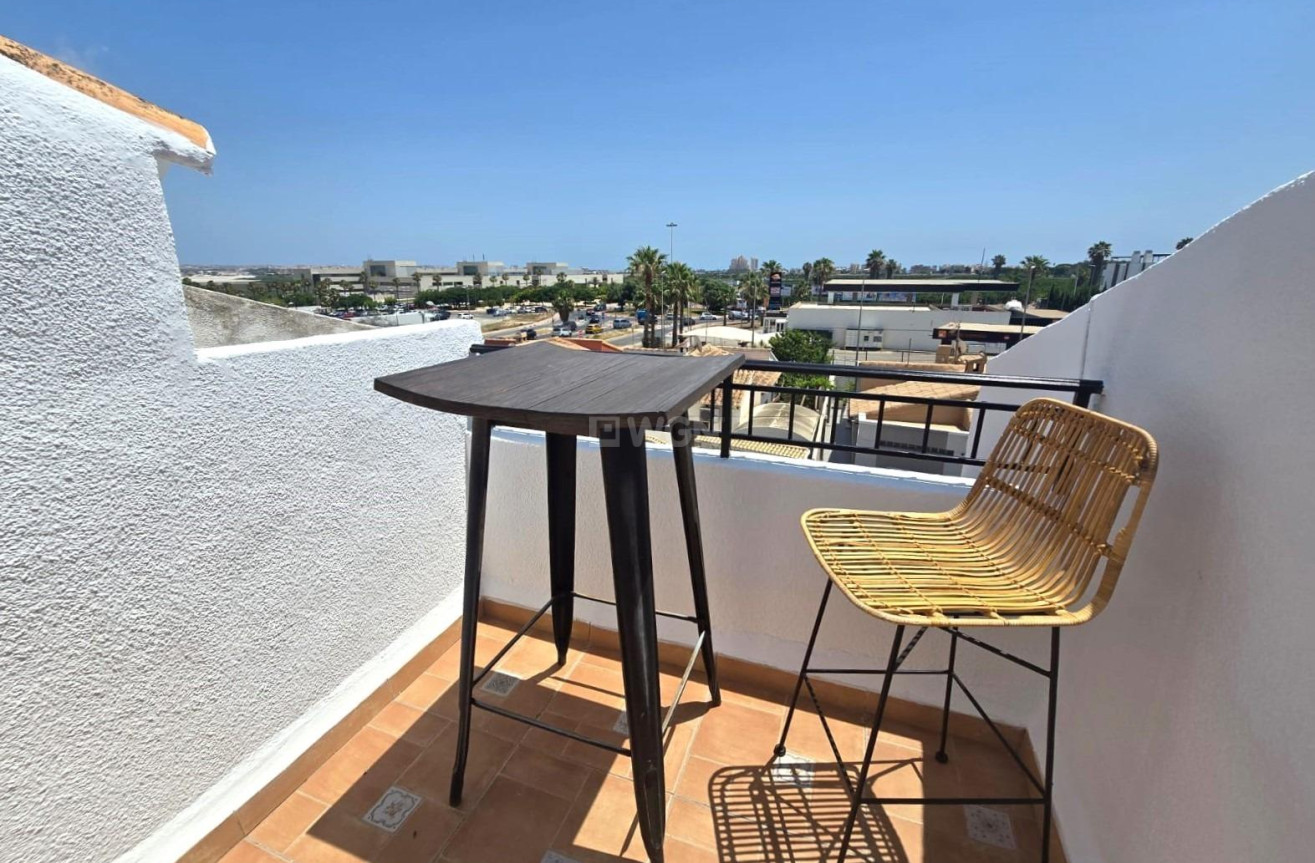 Odsprzedaż - Kamienica - Torrevieja - Los Balcones