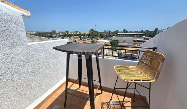 Odsprzedaż - Kamienica - Torrevieja - Los Balcones
