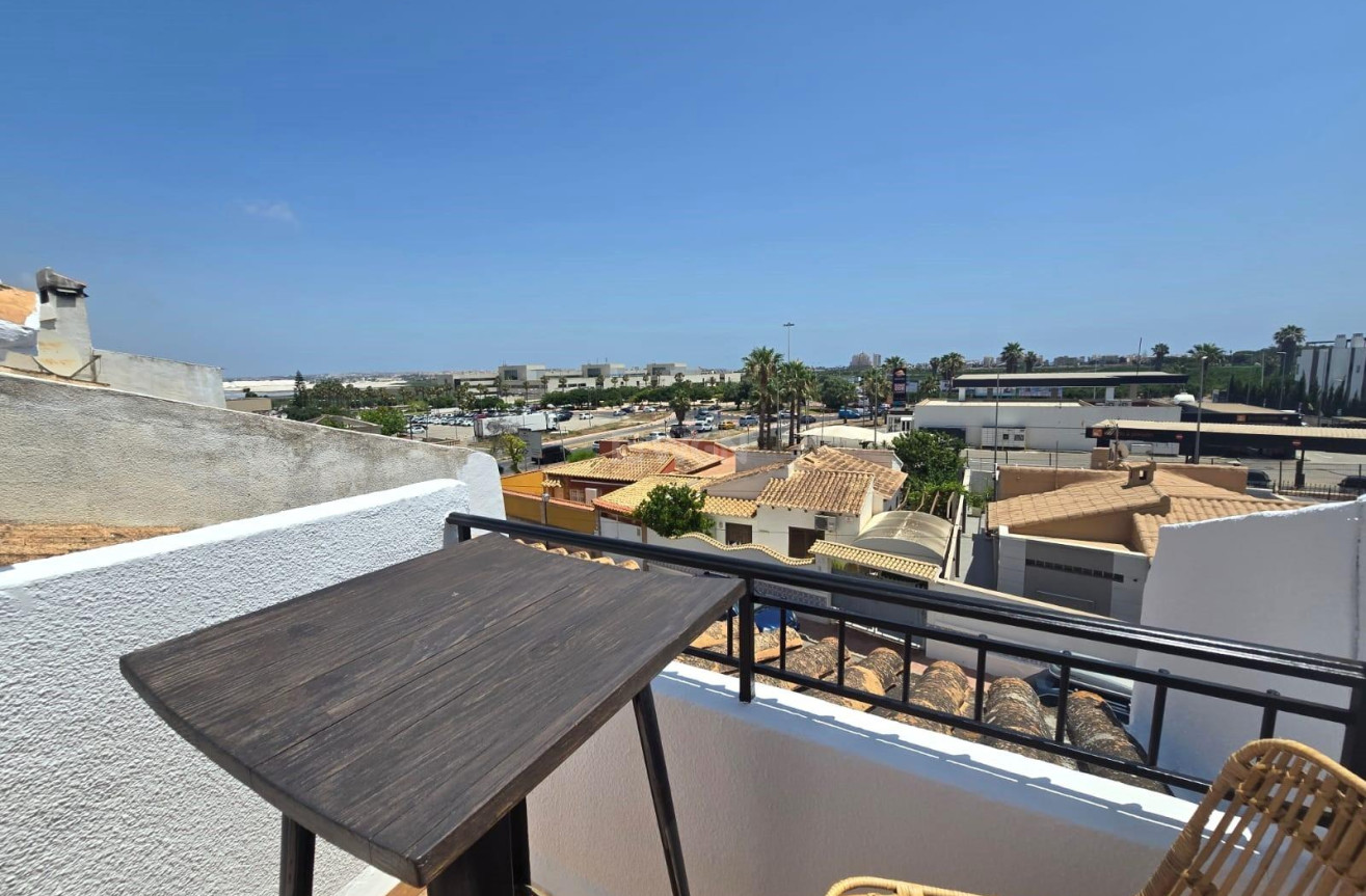 Odsprzedaż - Kamienica - Torrevieja - Los Balcones
