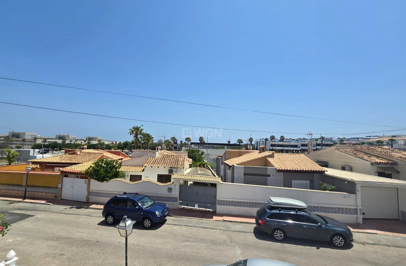 Odsprzedaż - Kamienica - Torrevieja - Los Balcones