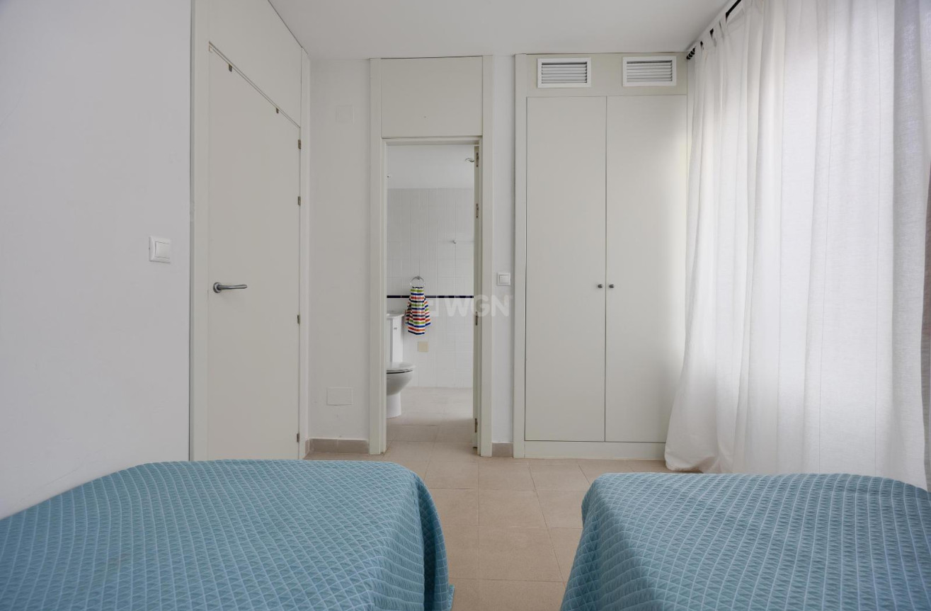 Reventa - Apartamento / piso - Orihuela Costa - Playa Flamenca