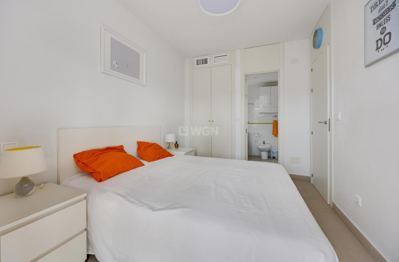 Reventa - Apartamento / piso - Orihuela Costa - Playa Flamenca