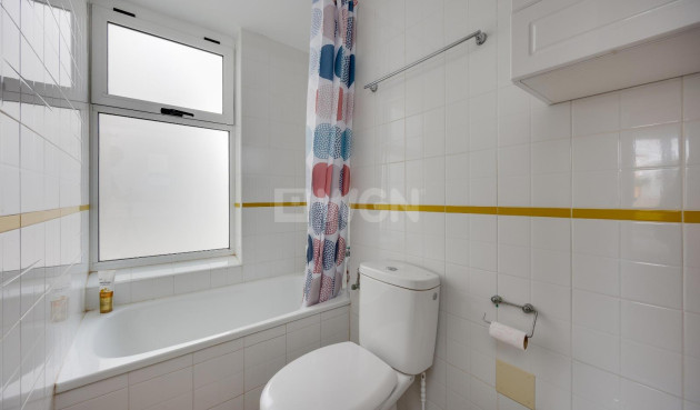 Reventa - Apartamento / piso - Orihuela Costa - Playa Flamenca